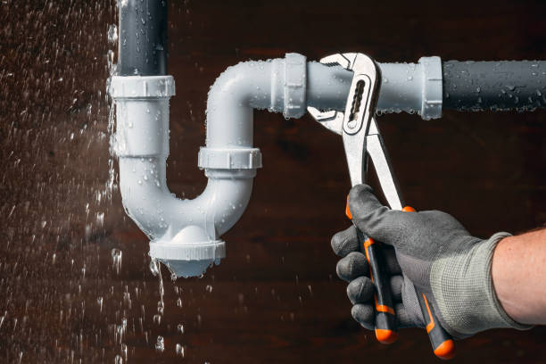 Professional Emergency Plumber technician working in Smithton, PA
